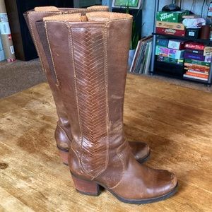 Born Tall Zip Boots | 7/38